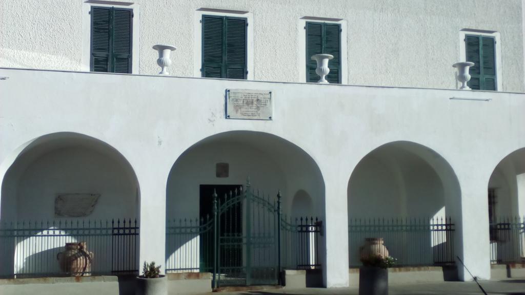 Locanda Del Sole Nero 圣特伦佐 外观 照片