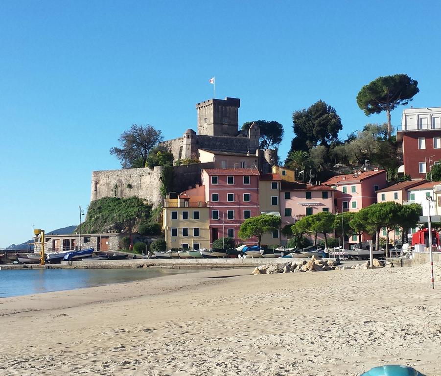 Locanda Del Sole Nero 圣特伦佐 外观 照片