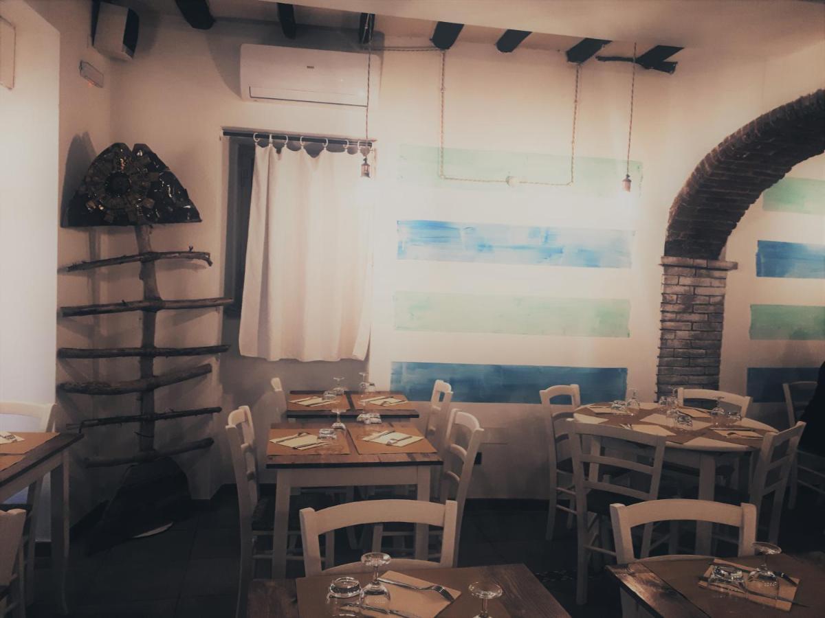Locanda Del Sole Nero 圣特伦佐 外观 照片