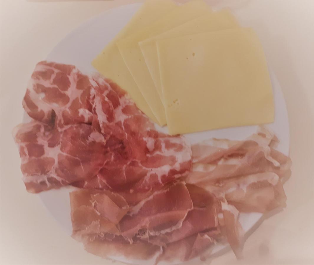 Locanda Del Sole Nero 圣特伦佐 外观 照片